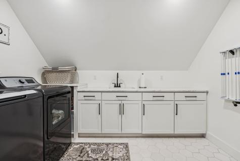 27 Vining Way Cumberland ME 04021