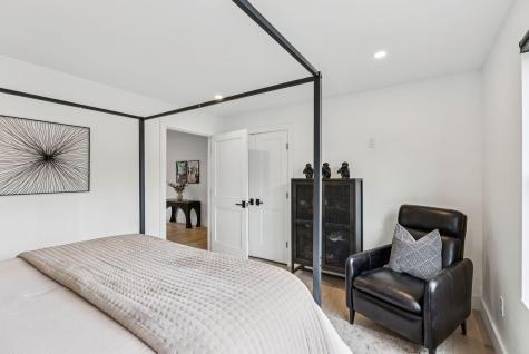 27 Vining Way Cumberland ME 04021