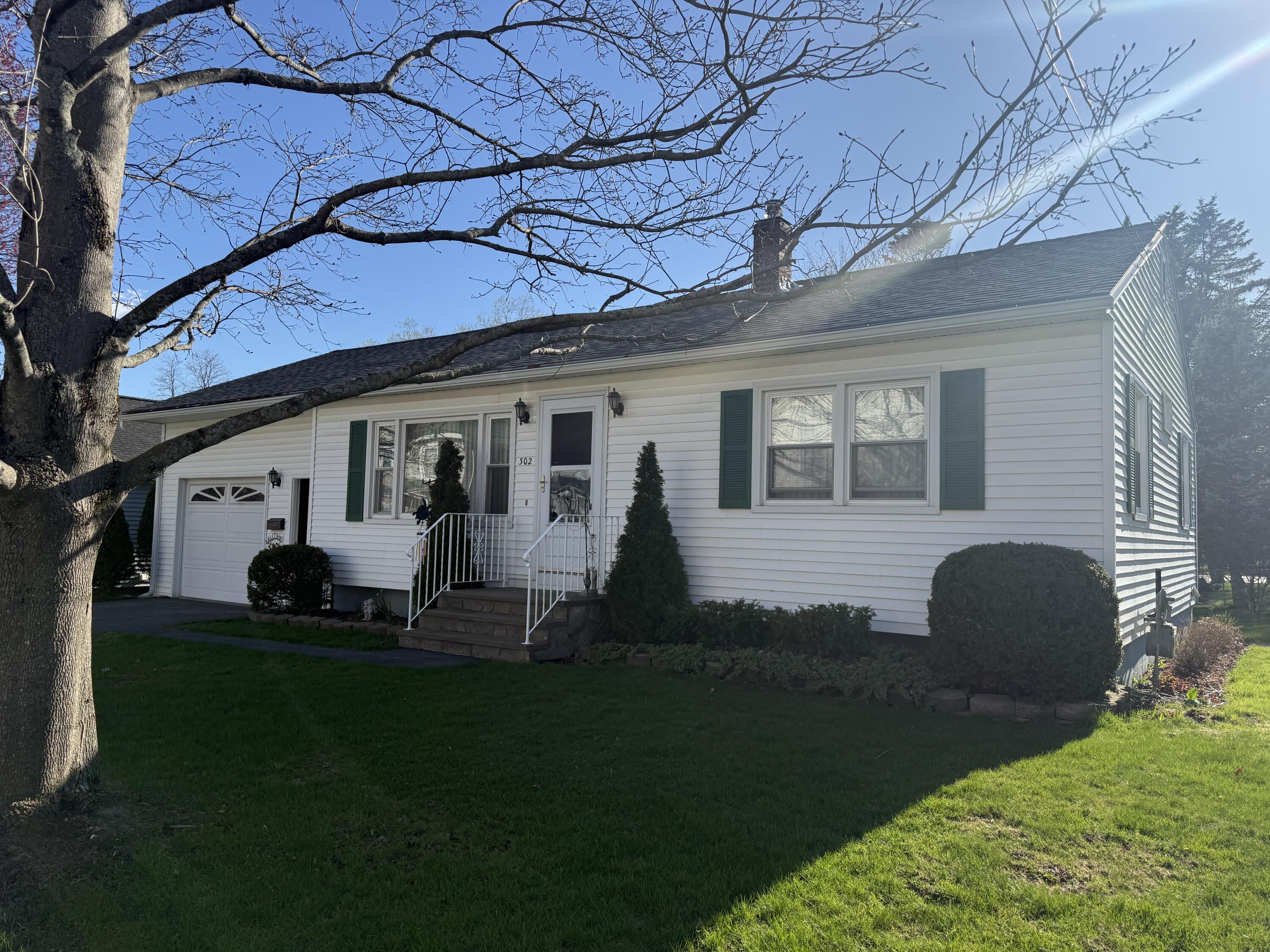 302 Grove Street Bangor ME 04401