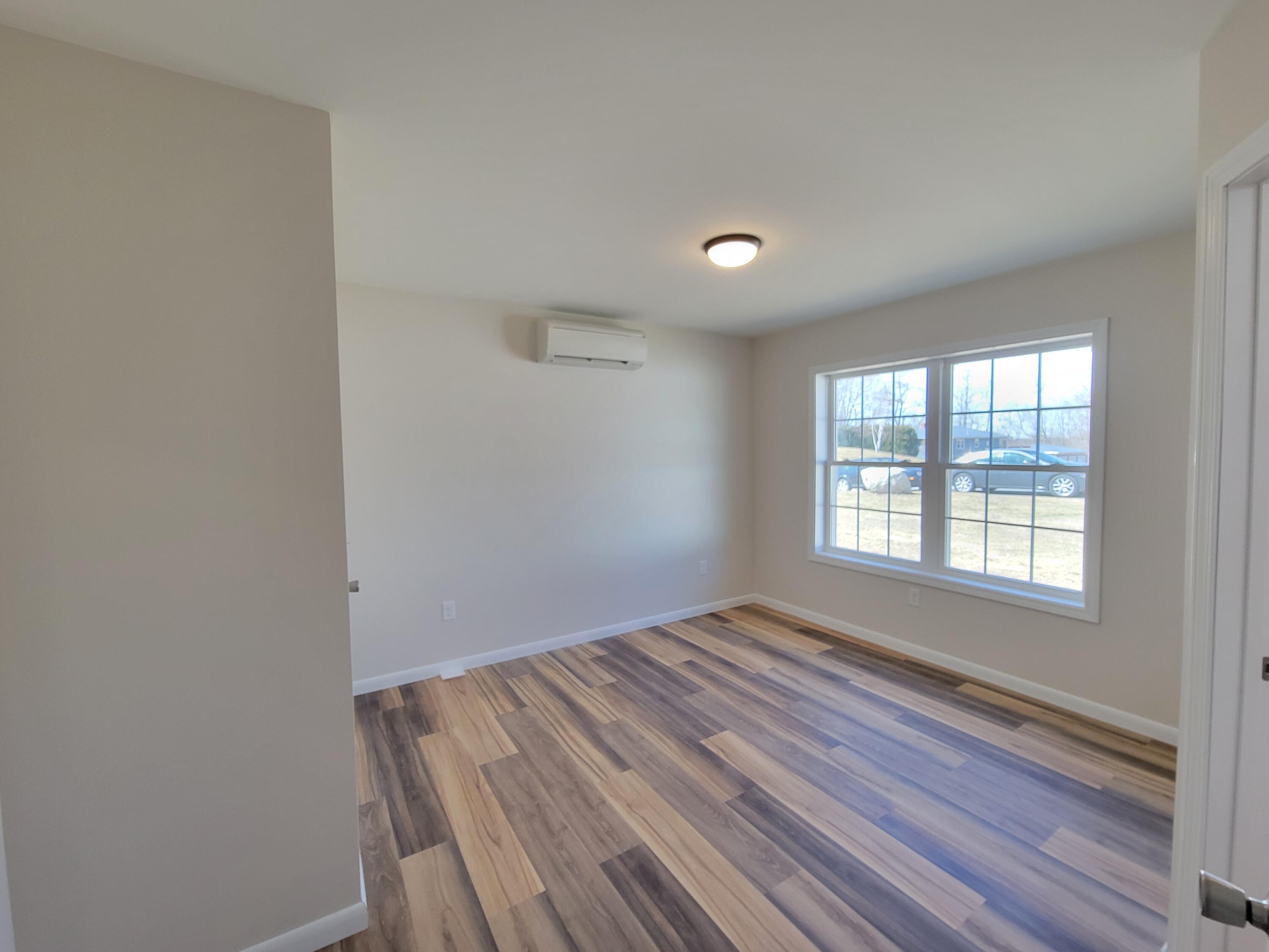 19 Clearwater Avenue Lewiston ME 04240