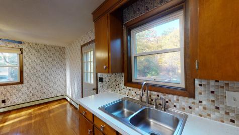 467 Court Street Auburn ME 04210