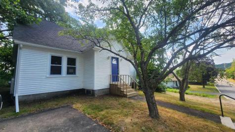 14 Highland Avenue Augusta ME 04330