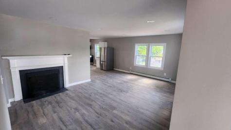 14 Highland Avenue Augusta ME 04330