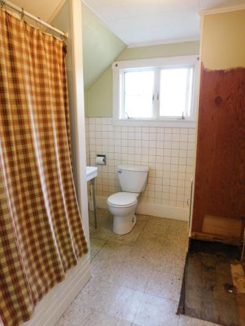 124 Church Street Dexter ME 04930