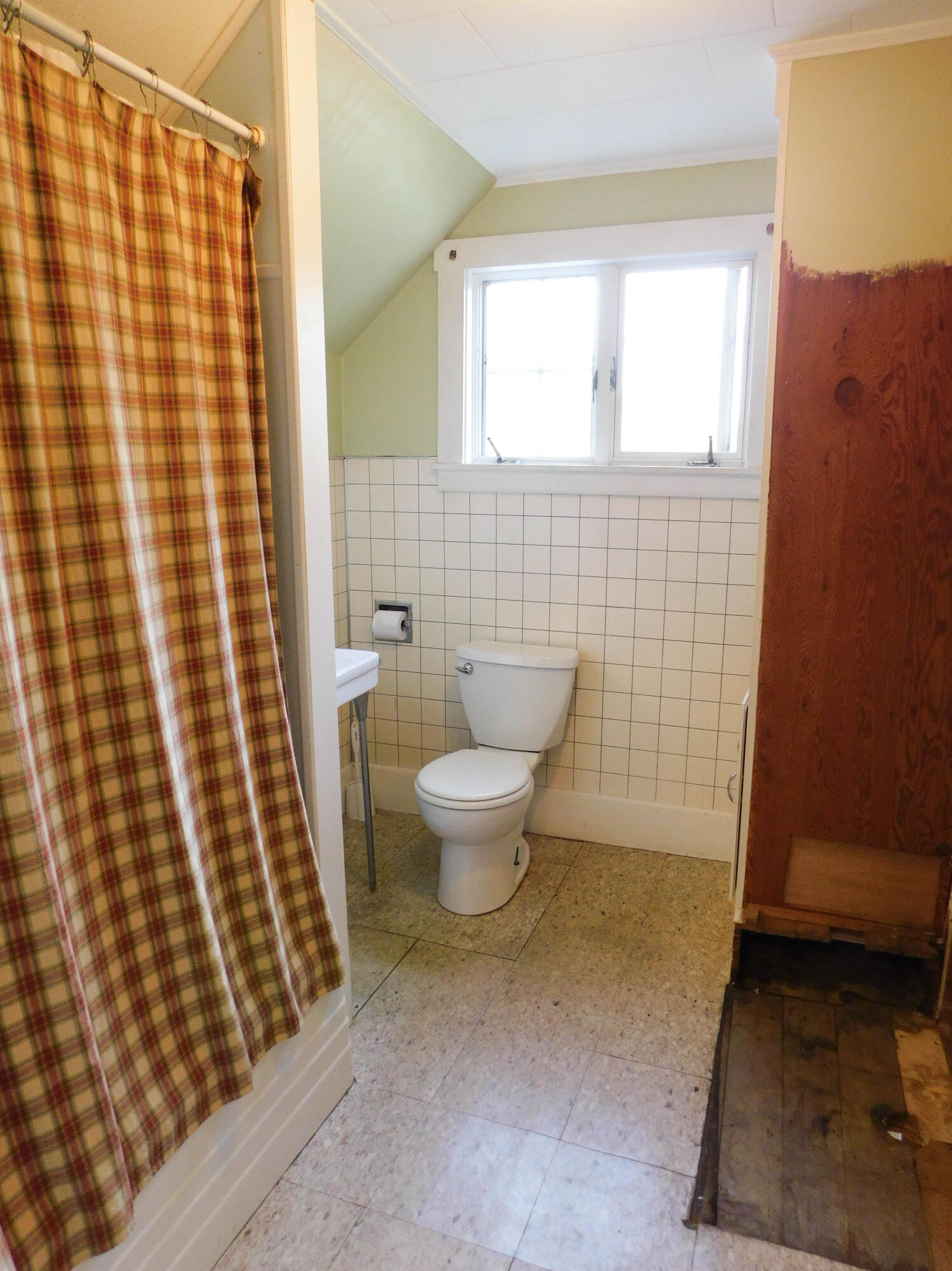 124 Church Street Dexter ME 04930