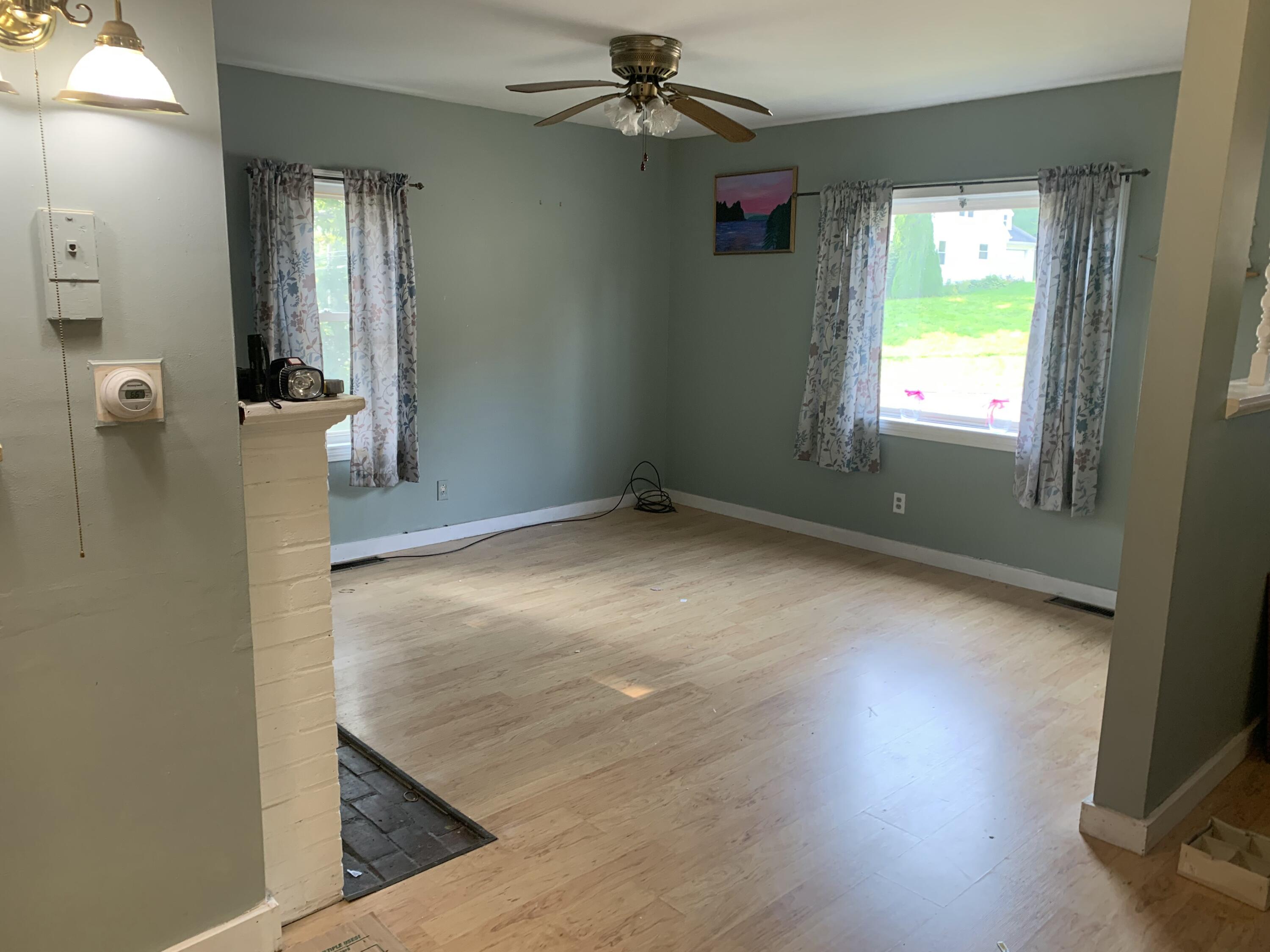 577 Maine Avenue Farmingdale ME 04344