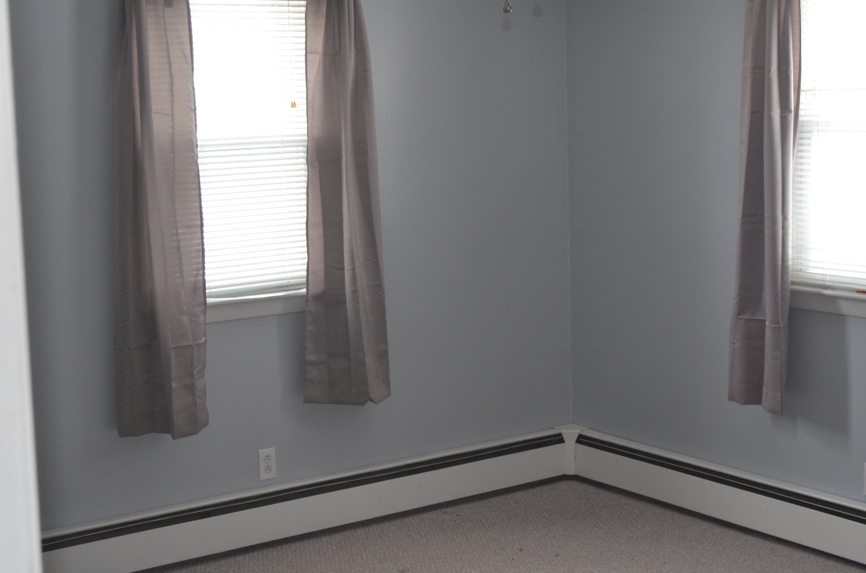 6 Scribner Circle Lewiston ME 04240