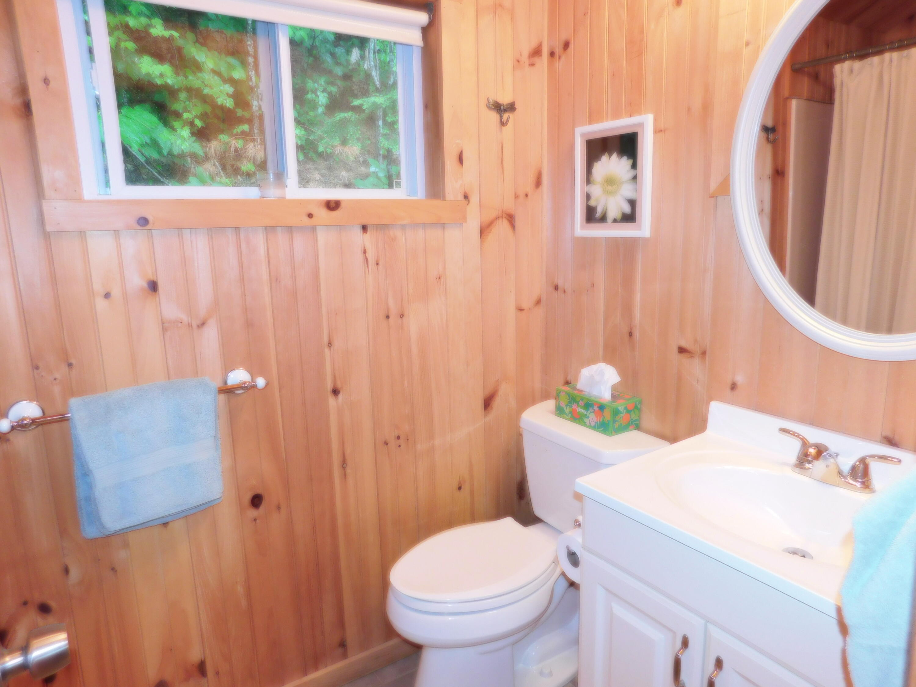 92 Red Gate Lane Acton ME 04001