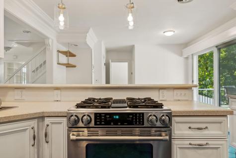 29 Delcliffe Lane Lewiston ME 04240