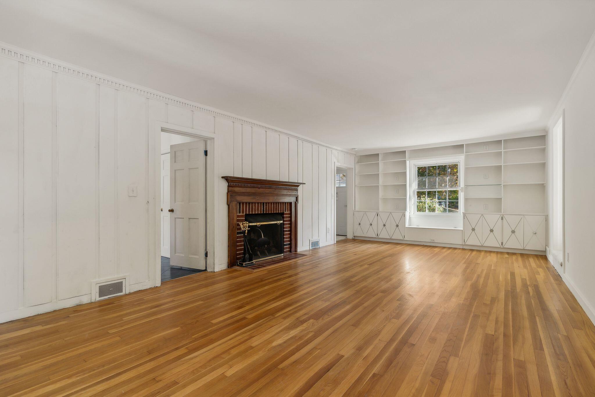 29 Delcliffe Lane Lewiston ME 04240