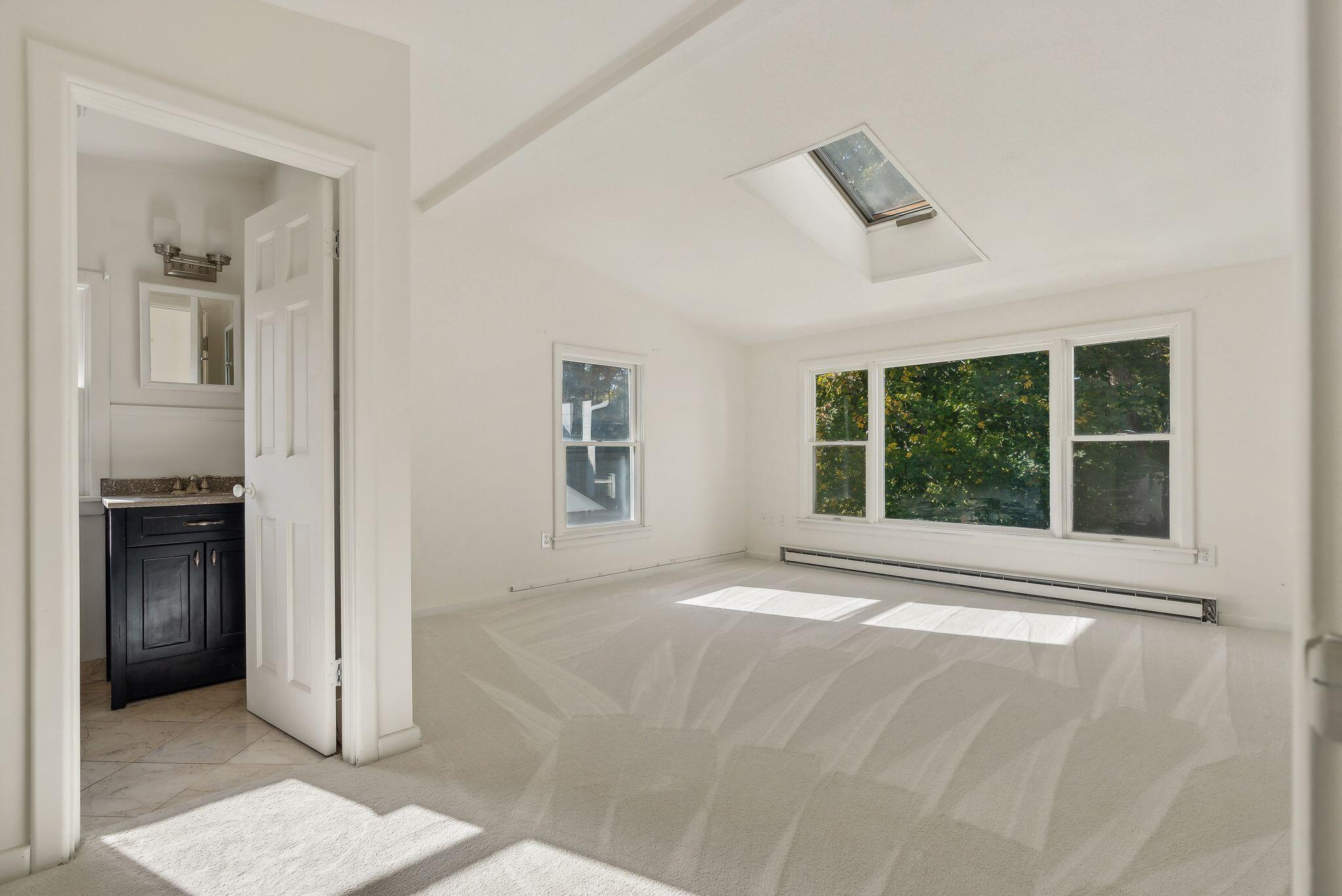 29 Delcliffe Lane Lewiston ME 04240