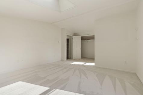 29 Delcliffe Lane Lewiston ME 04240