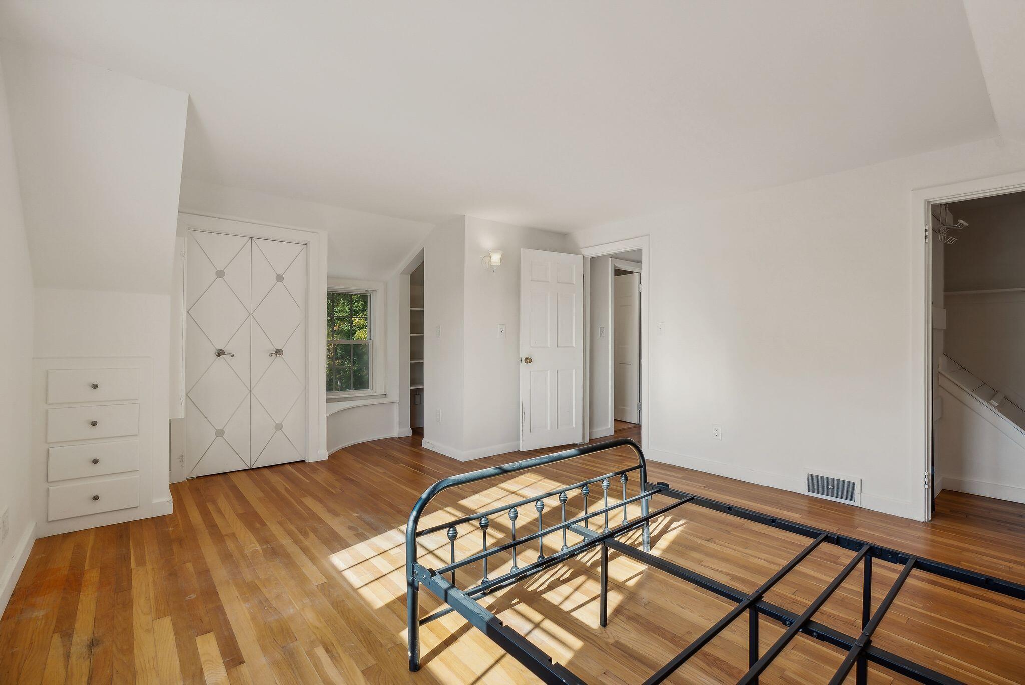 29 Delcliffe Lane Lewiston ME 04240