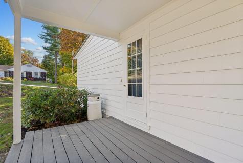 29 Delcliffe Lane Lewiston ME 04240