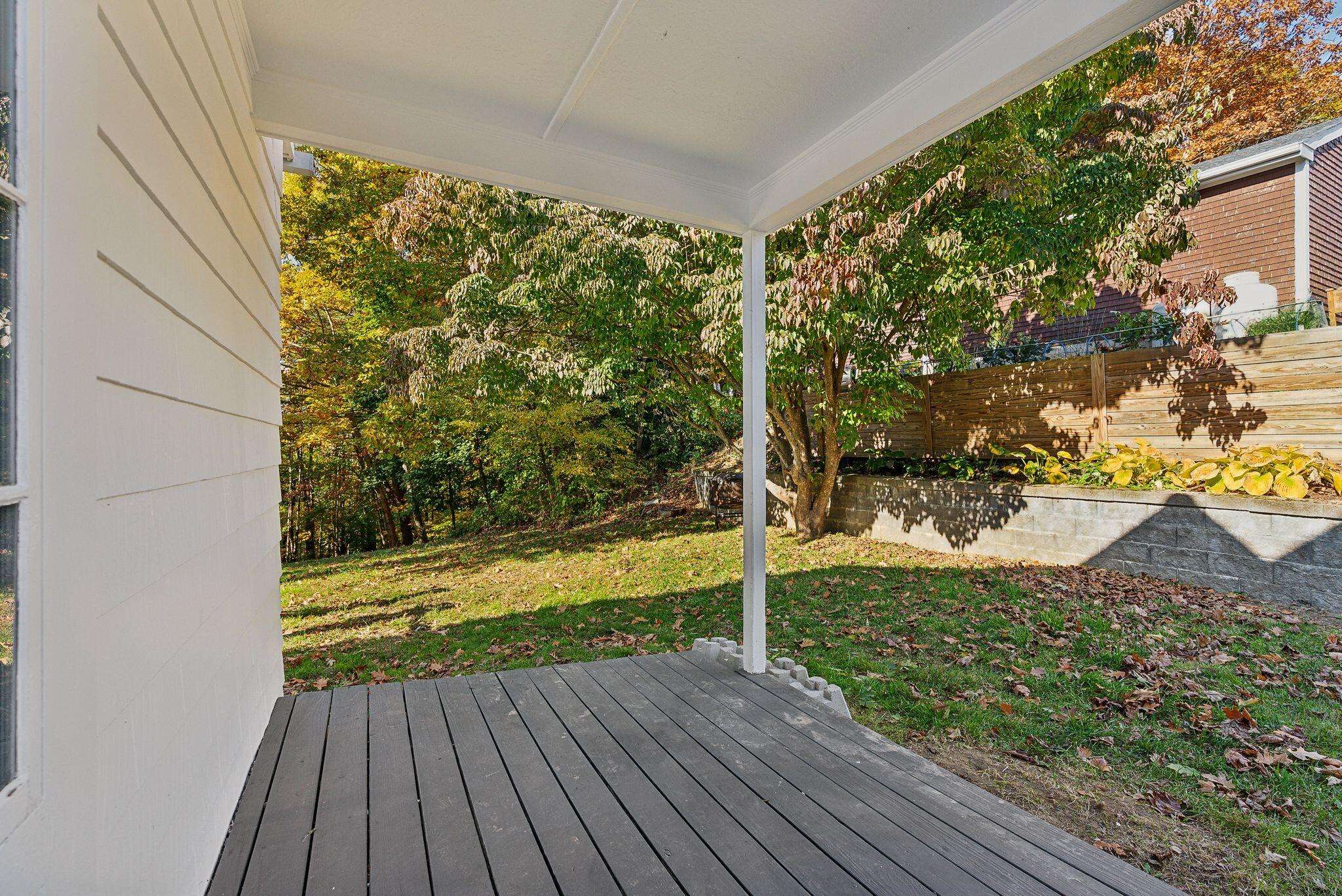 29 Delcliffe Lane Lewiston ME 04240