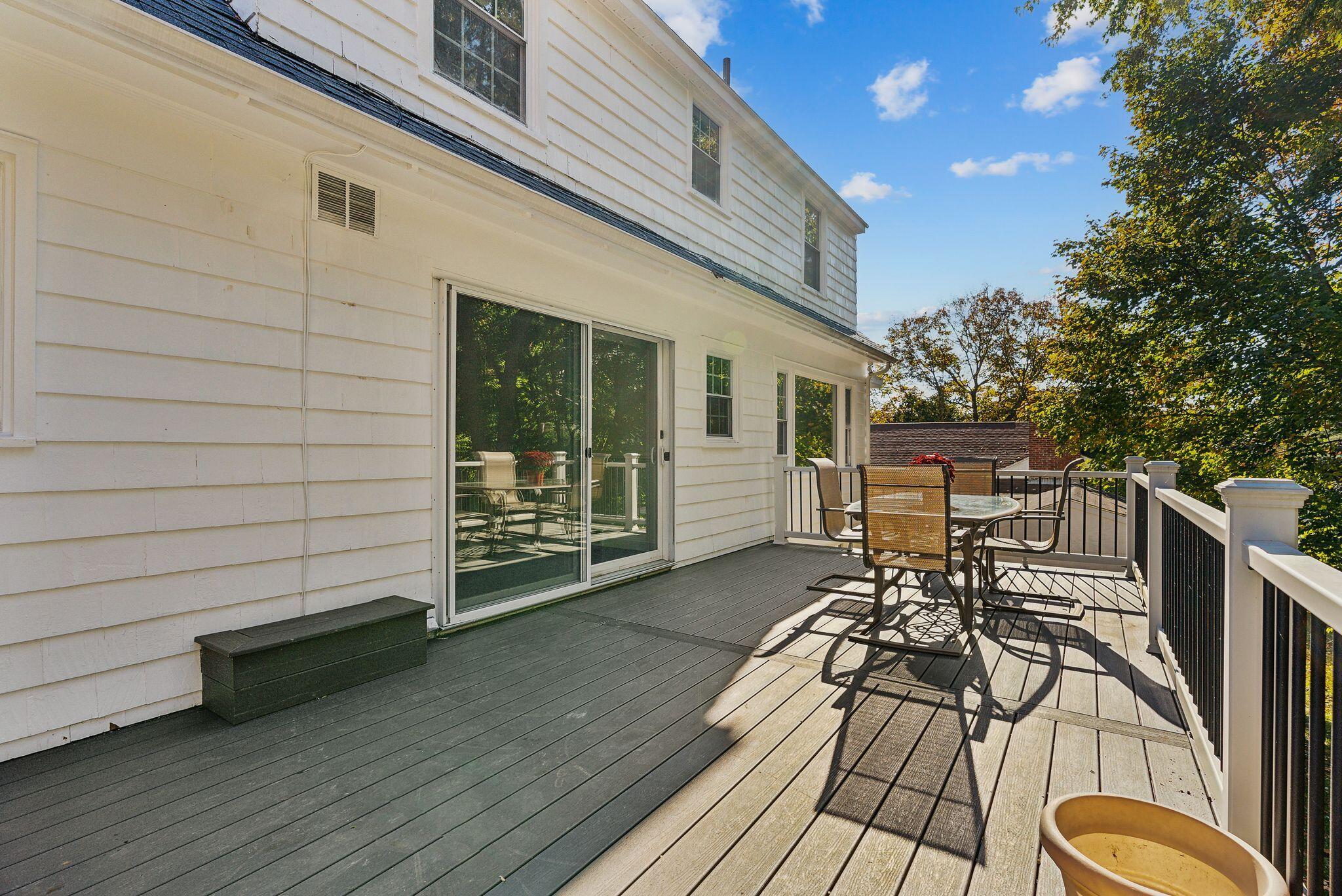 29 Delcliffe Lane Lewiston ME 04240