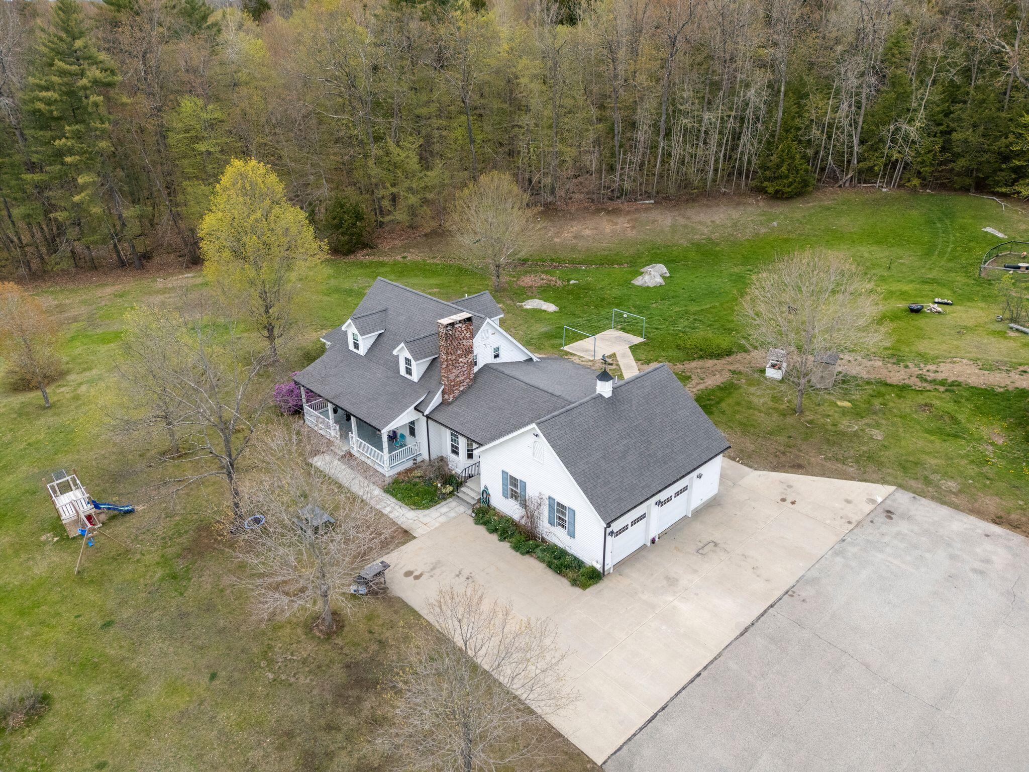 15 Pickerel Pond Road Limerick ME 04048