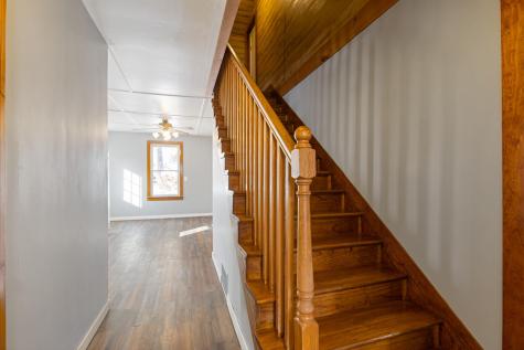 8 Squire Street Waterville ME 04901