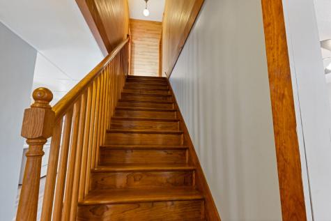 8 Squire Street Waterville ME 04901