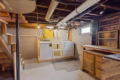 8 Squire Street Waterville ME 04901