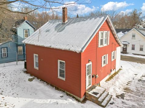 8 Squire Street Waterville ME 04901