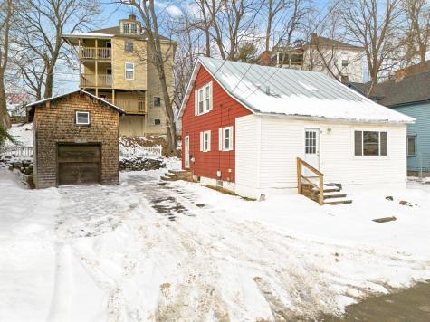 8 Squire Street Waterville ME 04901