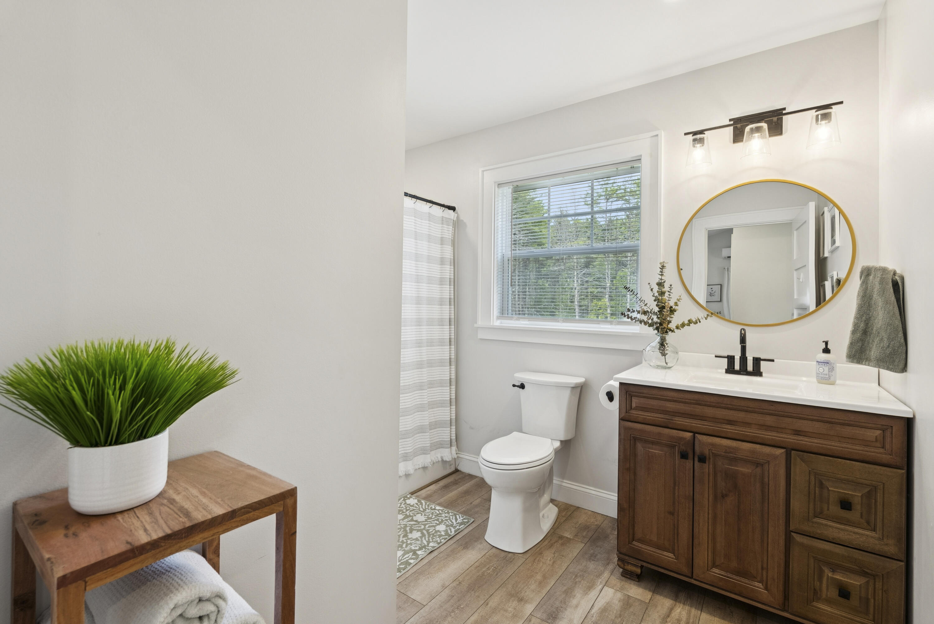 9 Ledgewood Drive Brunswick ME 04011