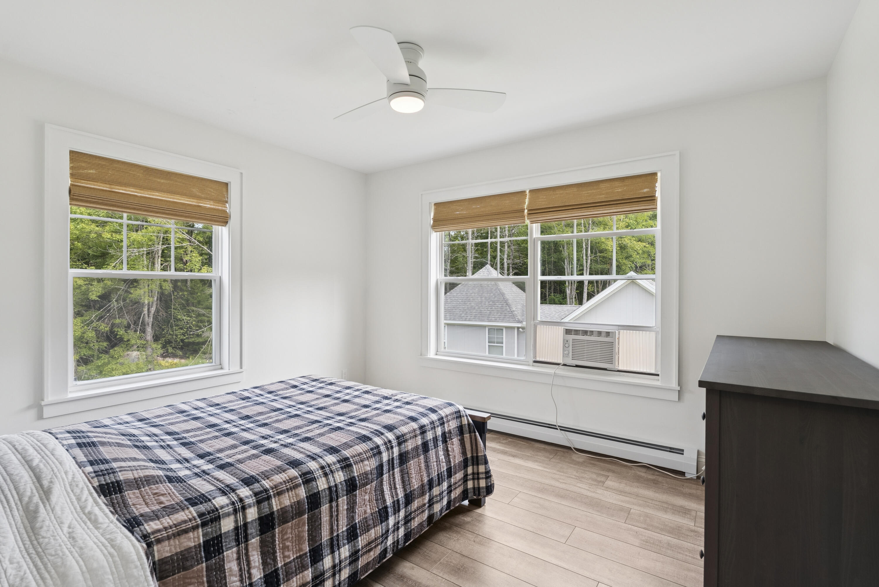 9 Ledgewood Drive Brunswick ME 04011