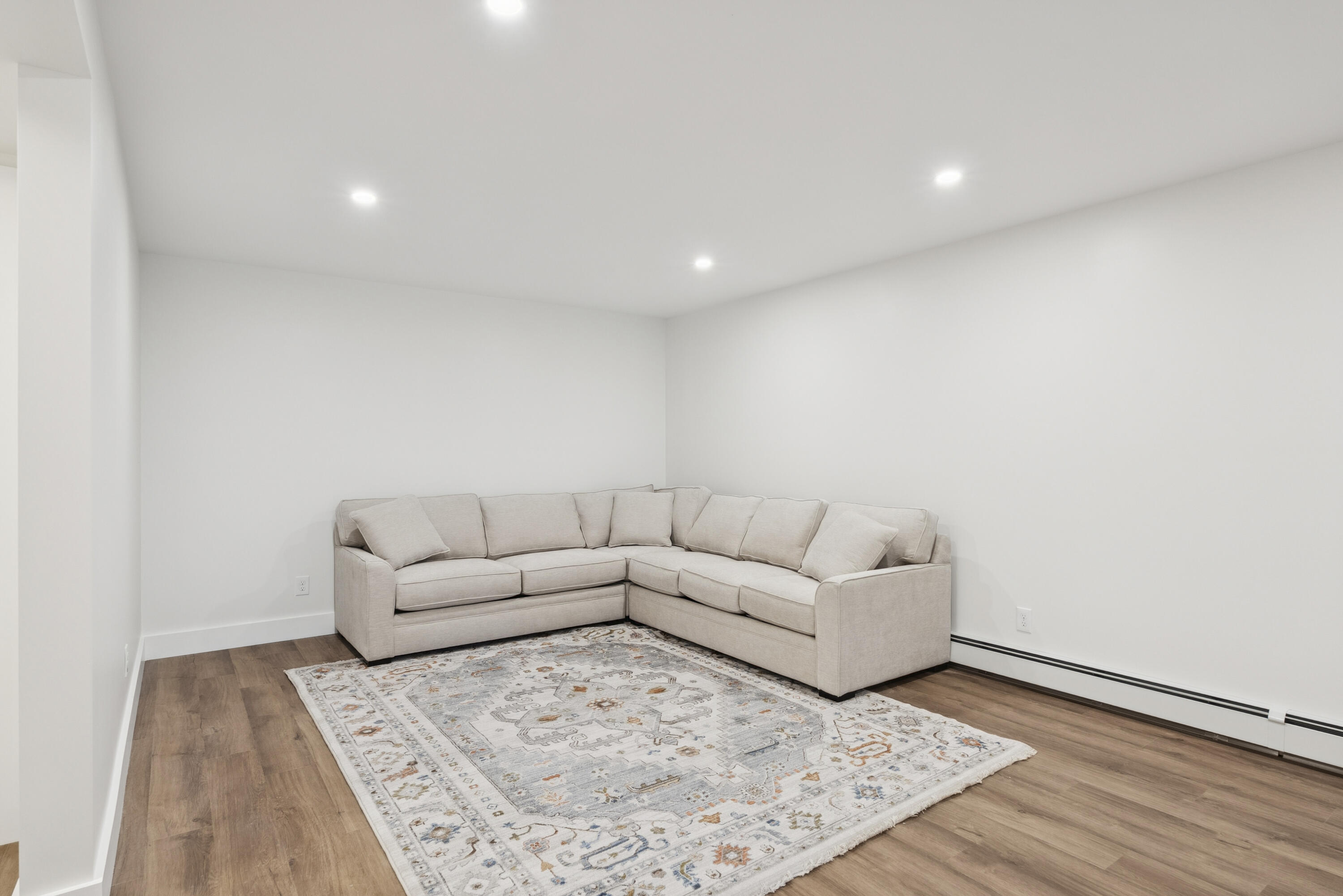 9 Ledgewood Drive Brunswick ME 04011