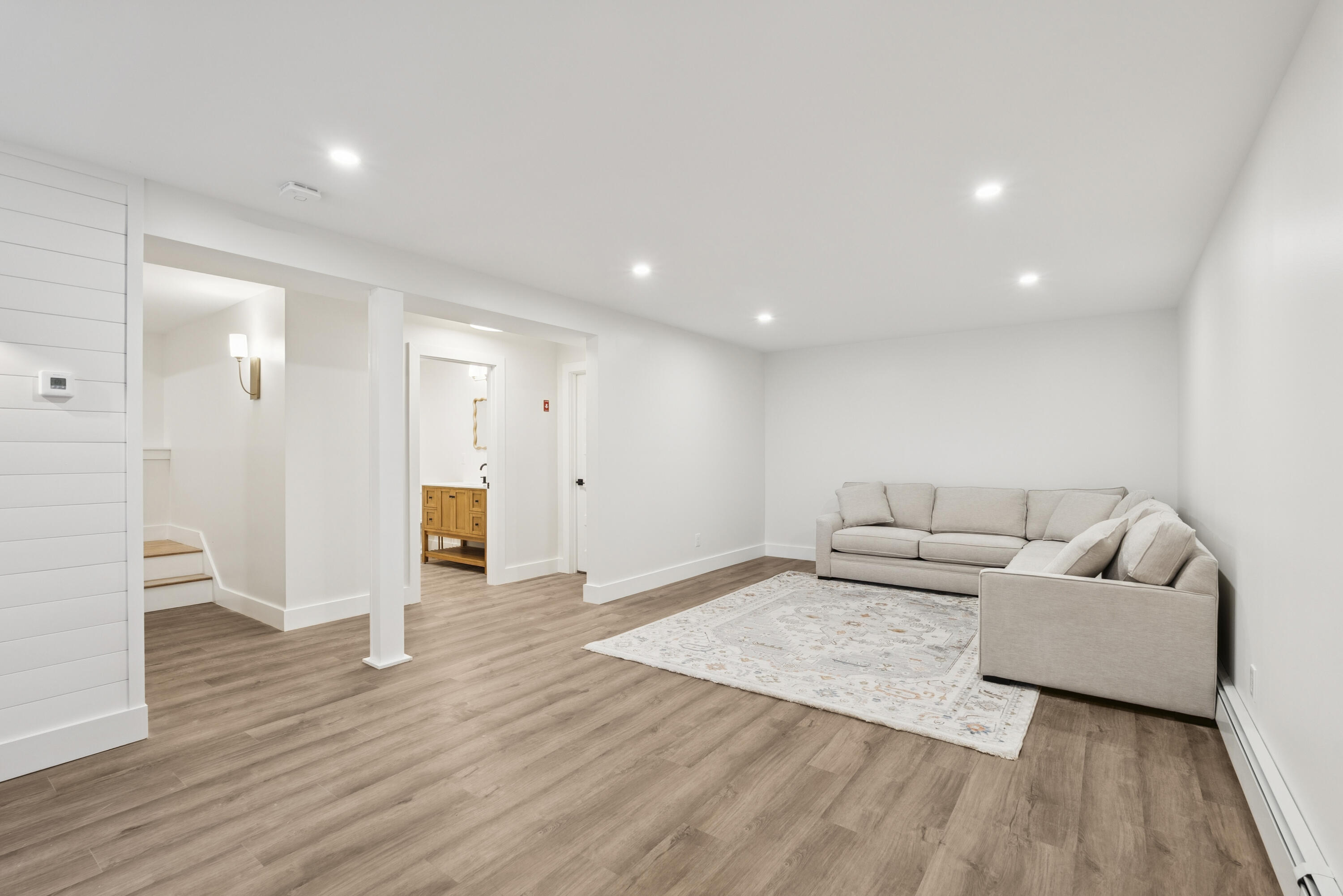 9 Ledgewood Drive Brunswick ME 04011