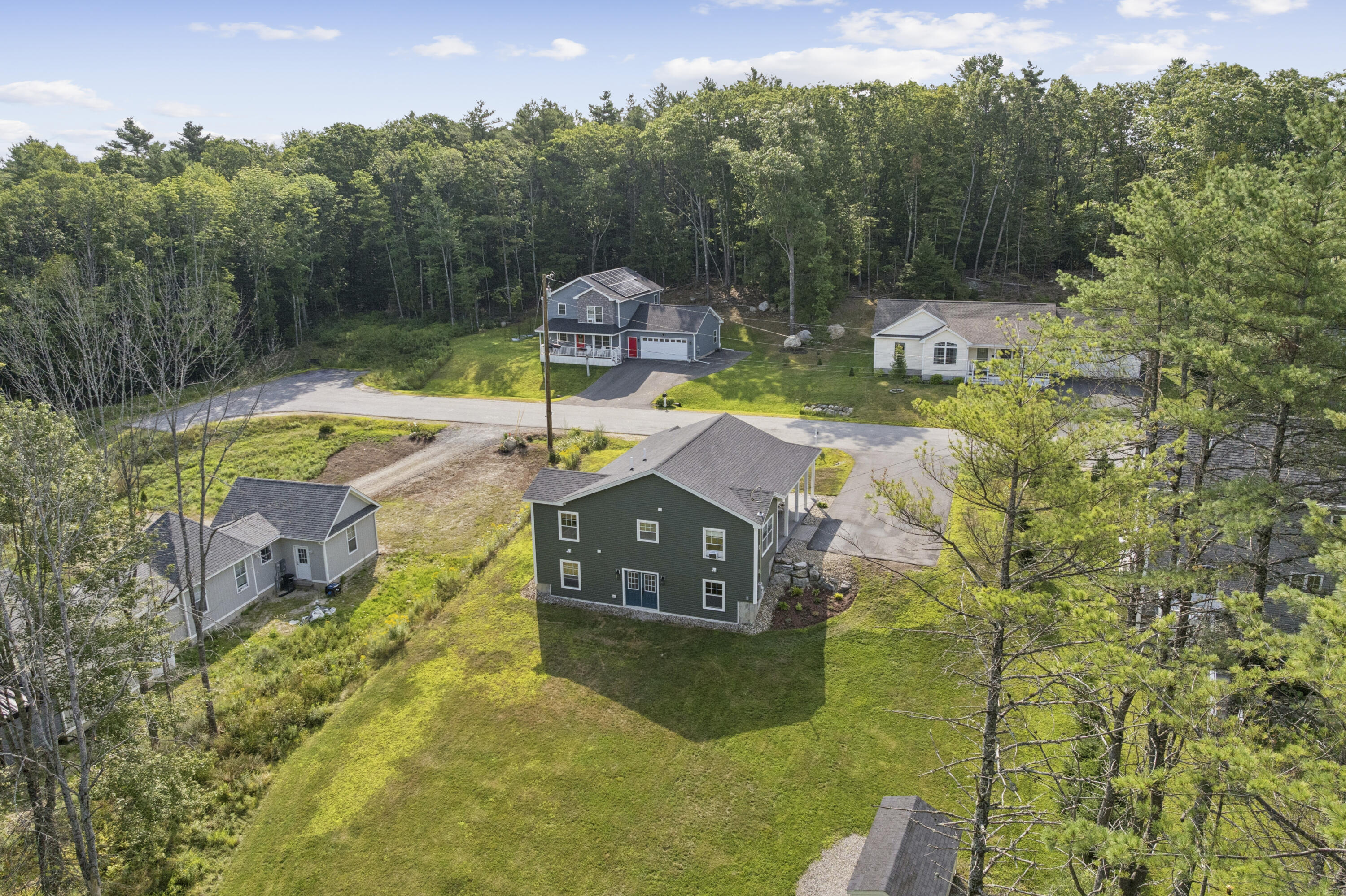 9 Ledgewood Drive Brunswick ME 04011