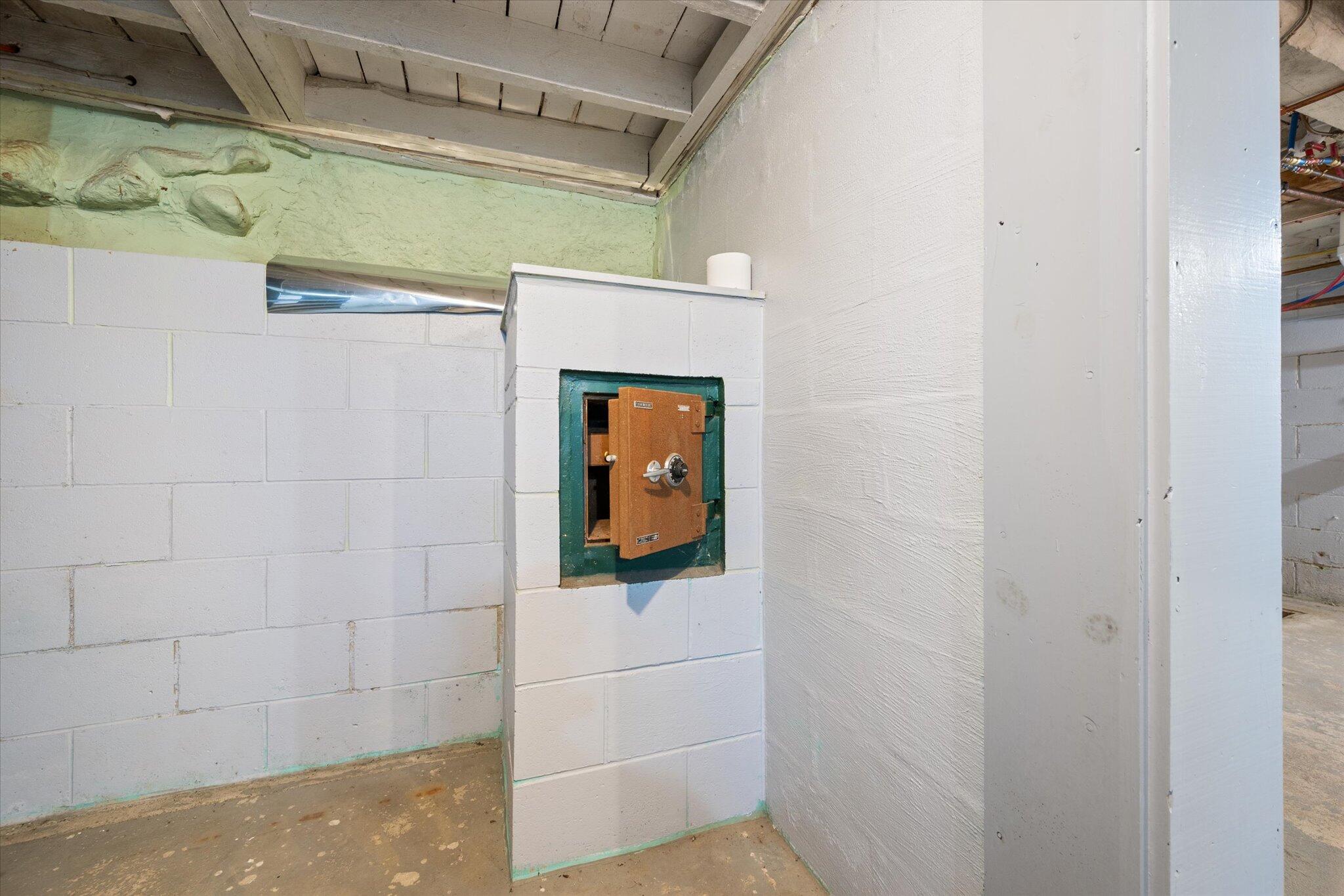 1445 Bangor Road Ellsworth ME 04605