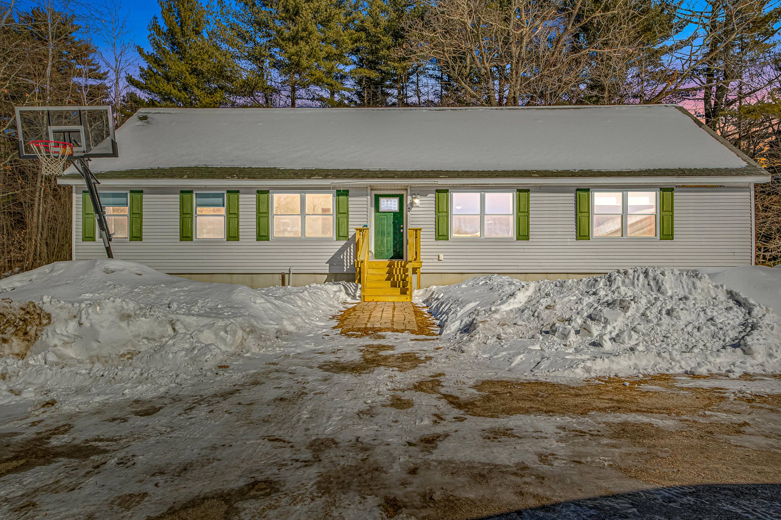 11 Cutting Corners Lane Windham ME 04062