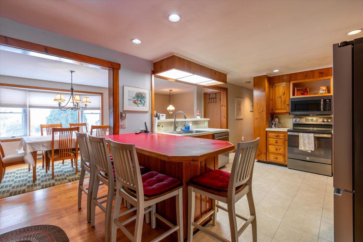 13 Olympic Avenue Rockland ME 04841