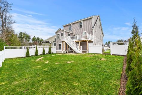 50 Huntington Way Kittery ME 03904