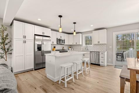 50 Huntington Way Kittery ME 03904