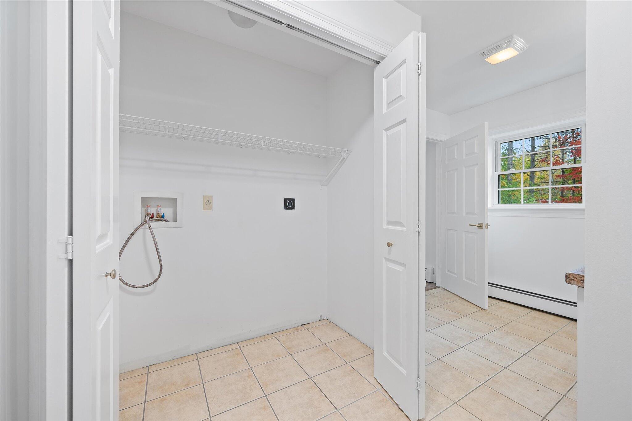 21 Yankee Avenue Bangor ME 04401