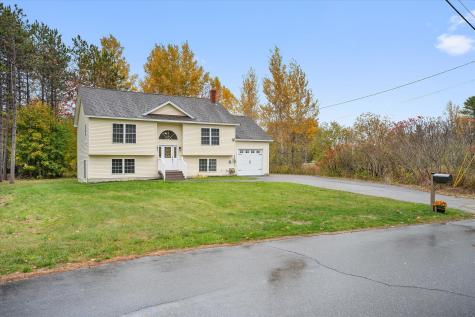 21 Yankee Avenue Bangor ME 04401