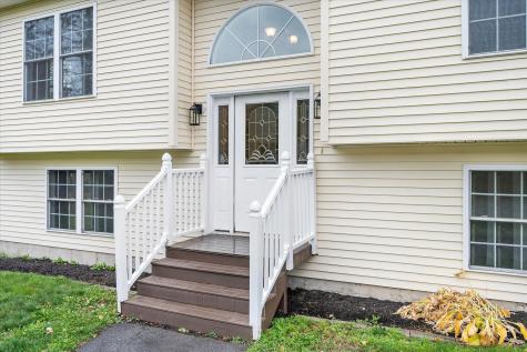 21 Yankee Avenue Bangor ME 04401