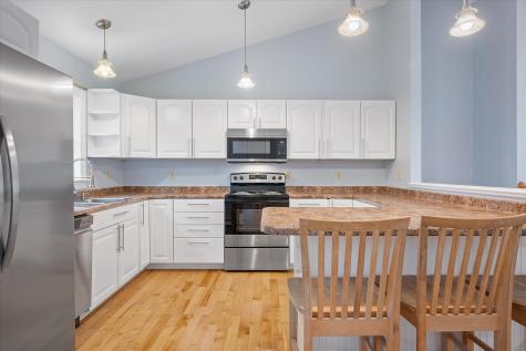 21 Yankee Avenue Bangor ME 04401