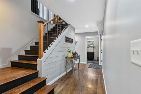 10 Dandelion Rock Lane Belgrade ME 04917
