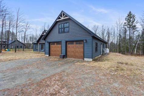 10 Dandelion Rock Lane Belgrade ME 04917