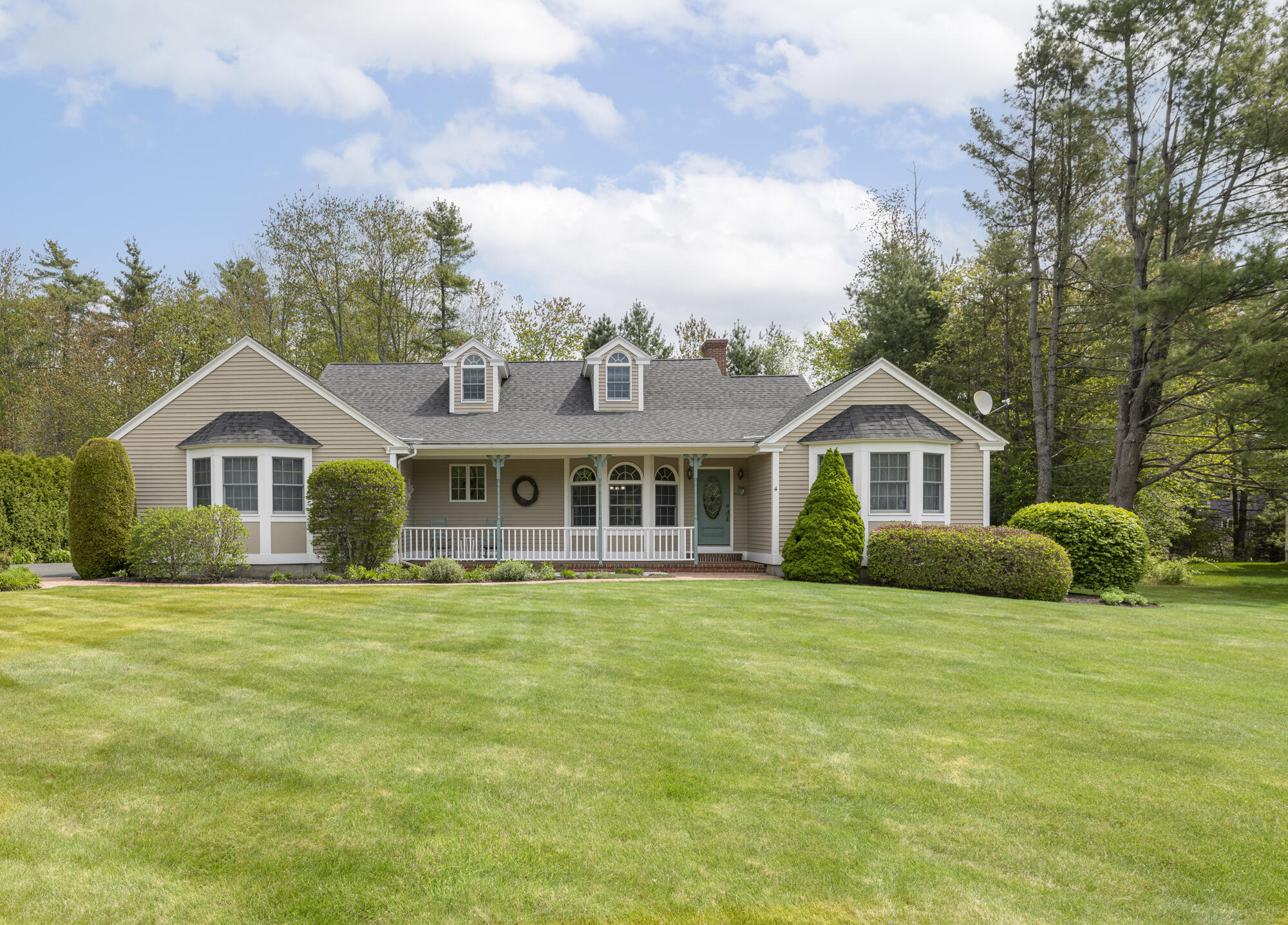 4 Rays Circle Scarborough ME 04074
