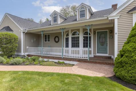 4 Rays Circle Scarborough ME 04074