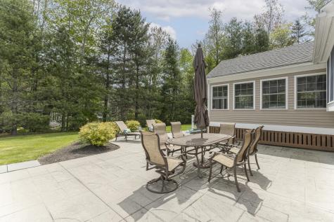 4 Rays Circle Scarborough ME 04074