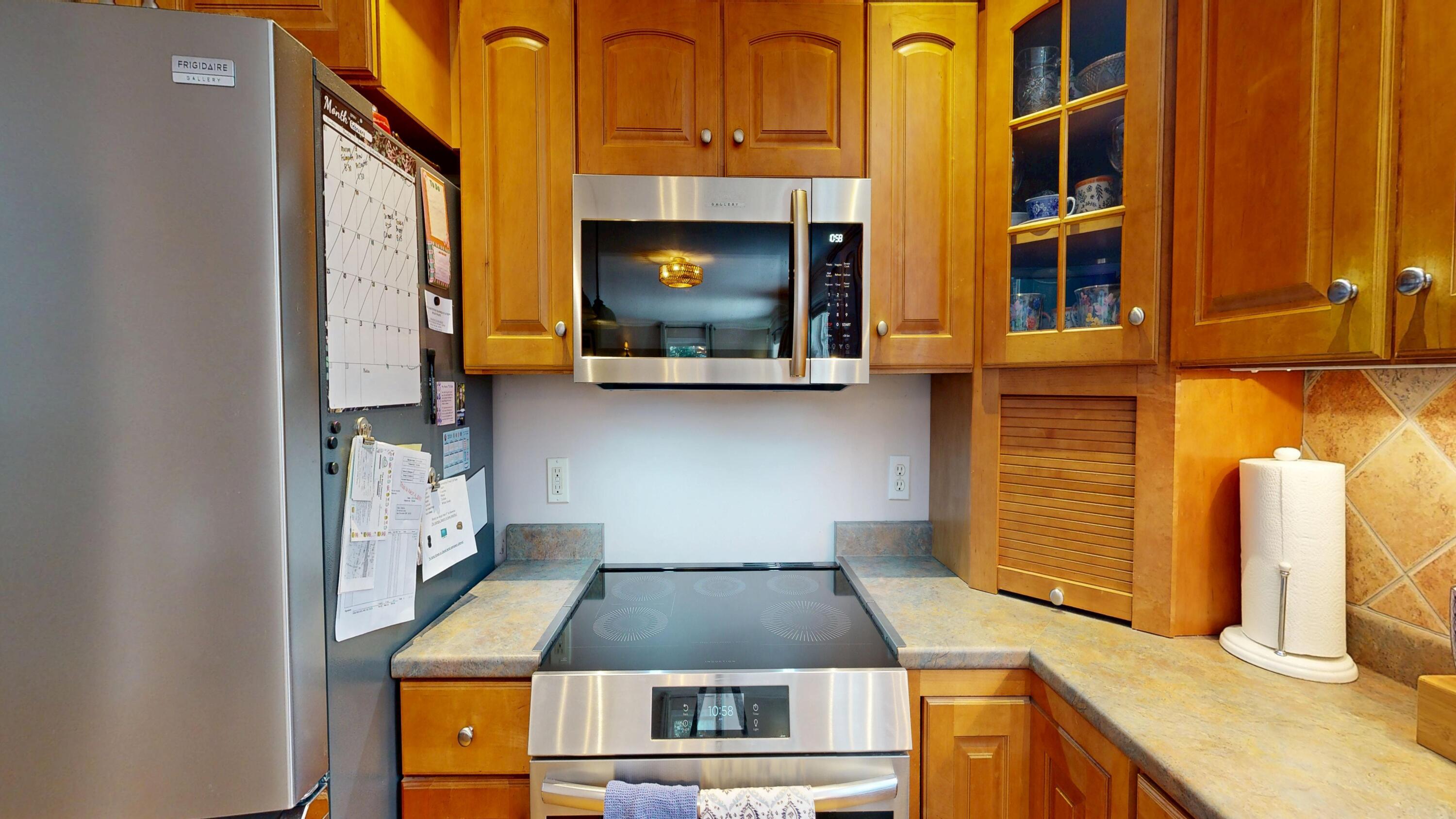 26 Hemlock Lane New Gloucester ME 04260