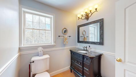 26 Hemlock Lane New Gloucester ME 04260