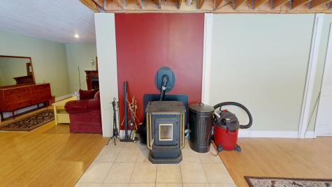 26 Hemlock Lane New Gloucester ME 04260