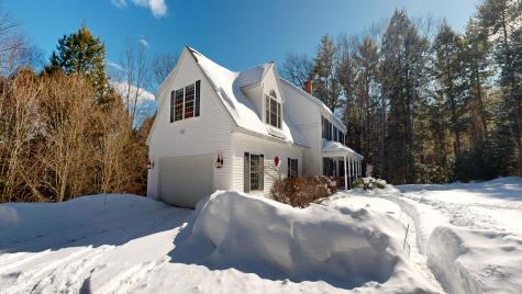 26 Hemlock Lane New Gloucester ME 04260