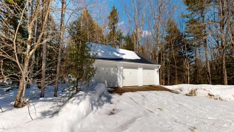 26 Hemlock Lane New Gloucester ME 04260